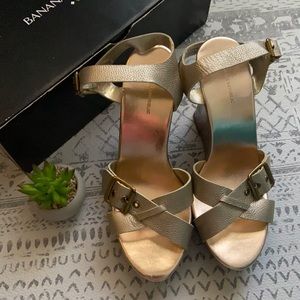 Banana Republic Gold Wedge Sandals